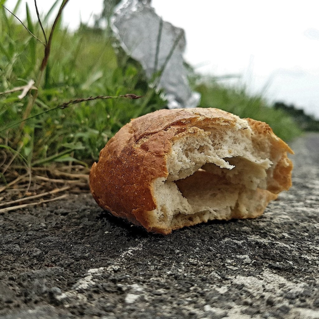 'Brot für die Welt, Alu für die Umwelt... - things in the street XLIII'